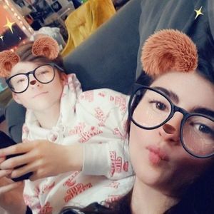 Meet your Posher, Sam